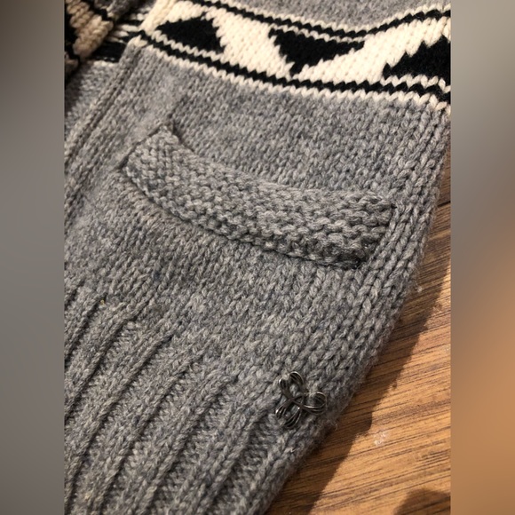 TNA | Lambswool Knit Sweater - Picture 4 of 8